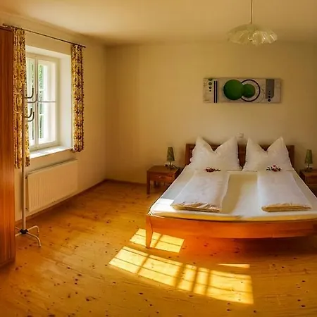 Vogeljager Сasa de vacaciones Leutschach